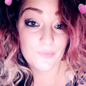 Meet your Posher, Cecilia